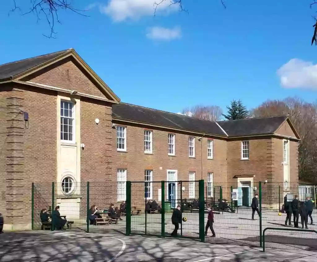 OneSchool Global UK Kenley Campus OneSchool Global UK Kenley Campus