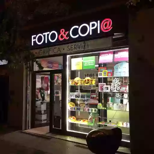Foto & Copi@ Roma Foto & Copi@ Roma