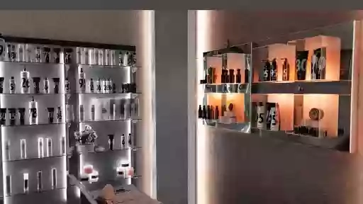 Hair to hair Hair to hair