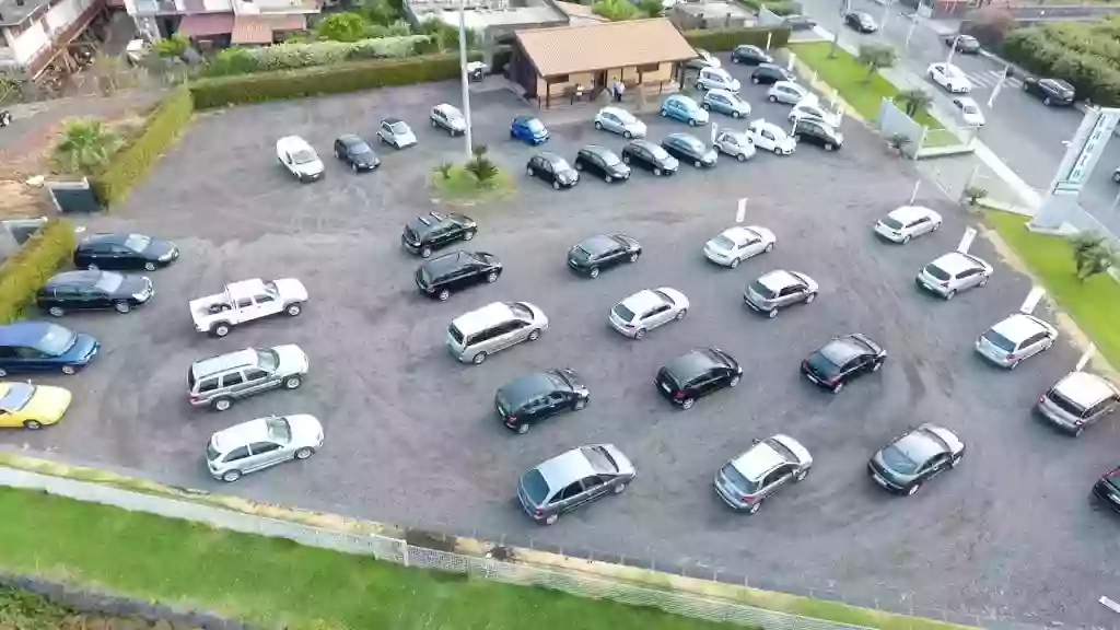 L'Auto di Luigi Ferlito L'Auto di Luigi Ferlito