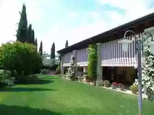Ai Cipressi Ai Cipressi