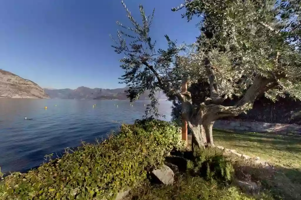 ISEO CHARME VILLAS ISEO CHARME VILLAS