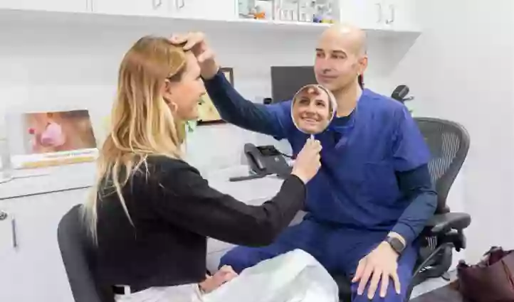 Dr Ahmed Omarjee Dr Ahmed Omarjee