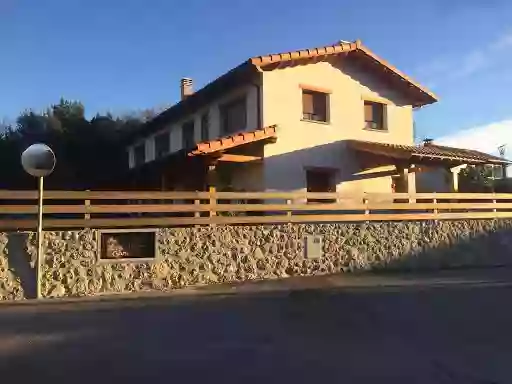 Apartamentos La Llastra de Garaña Apartamentos La Llastra de Garaña