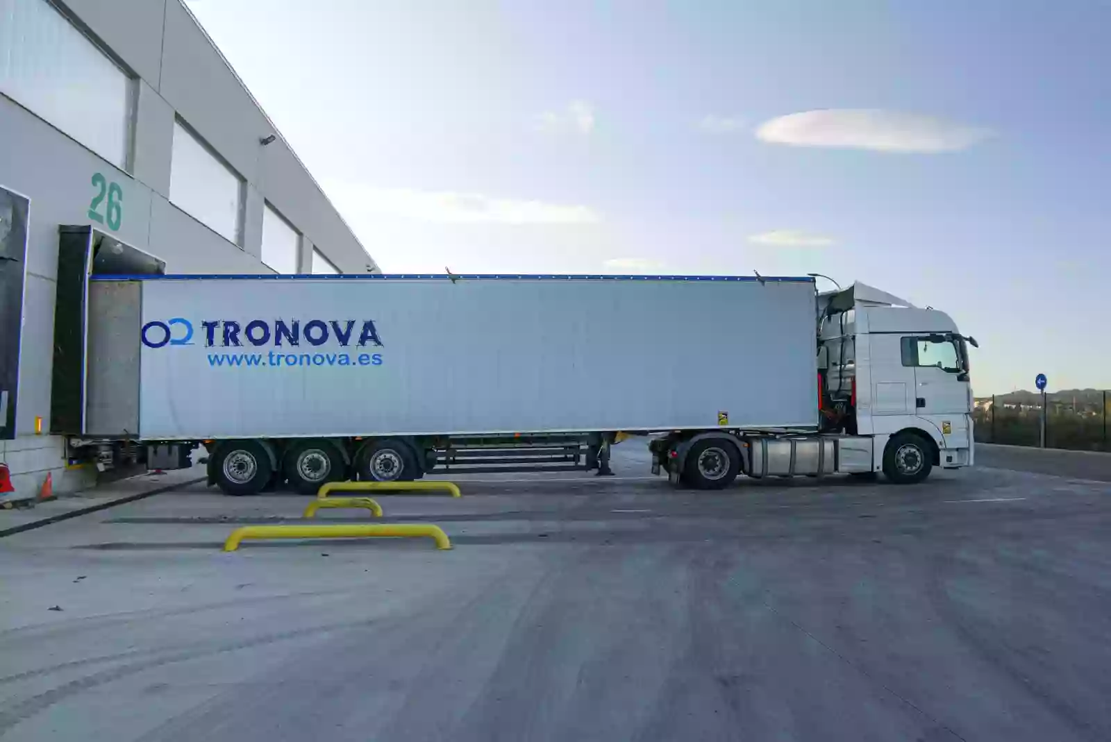 Tronova Logistic Tronova Logistic