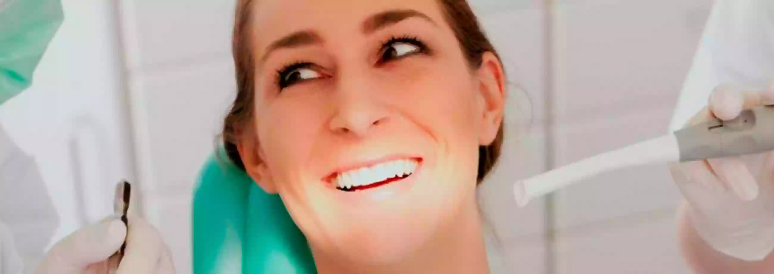 Clínica Dental Maria Del Pilar Sánchez Pérez Clínica Dental Maria Del Pilar Sánchez Pérez