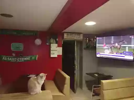 La Chaumiere La Chaumiere