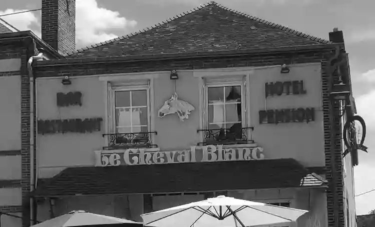 Le Cheval Blanc Le Cheval Blanc
