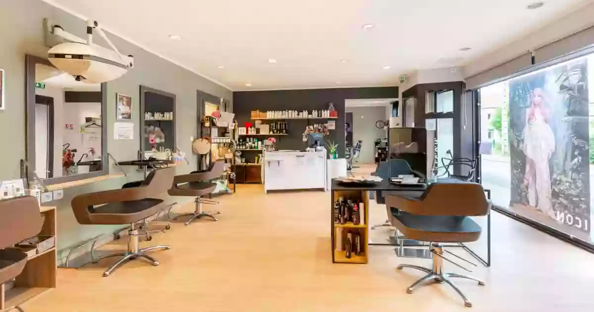 Le Salon by Séverine Le Salon by Séverine