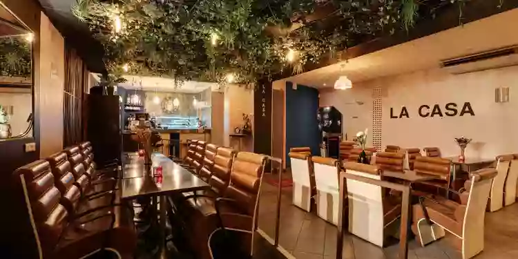 La Casa La Casa