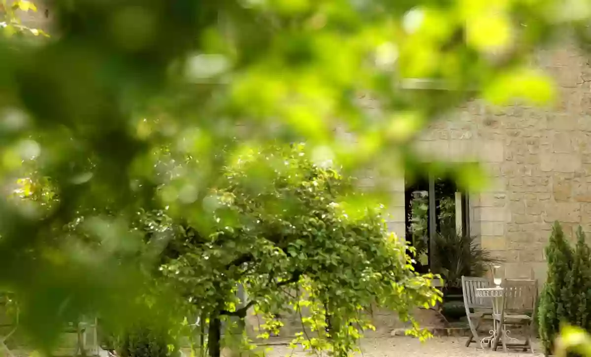 Le Domaine De Mona Le Domaine De Mona