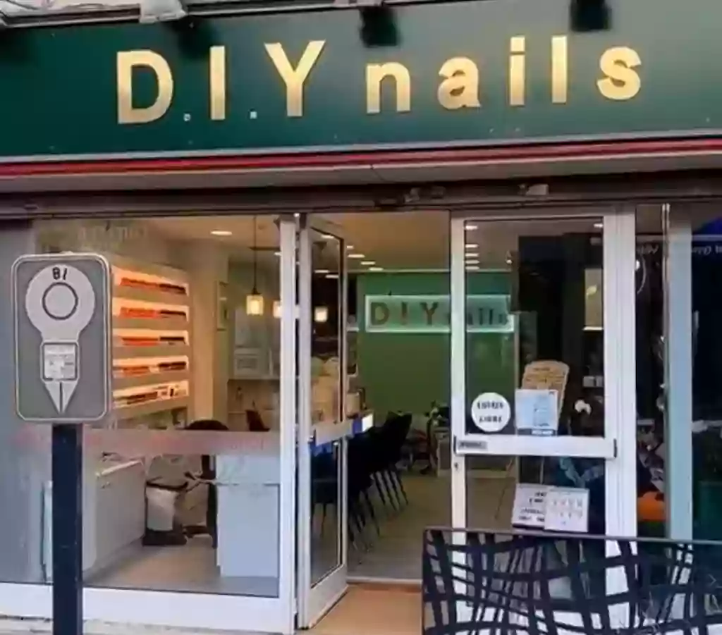 D.I.Y NAILS D.I.Y NAILS