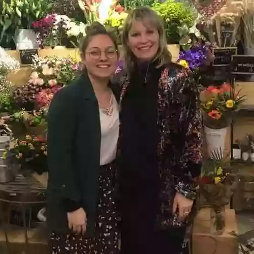 Floral Art's Floral Art's