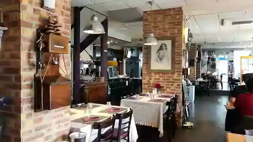 Bella Carlotta Bella Carlotta