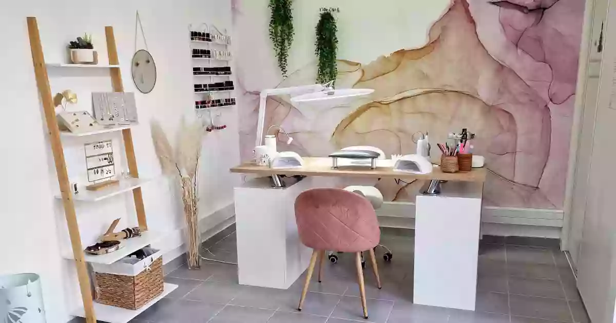 ERIKA ESTHETIQUE ERIKA ESTHETIQUE