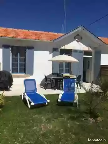 Les Mouettes Saujonnaises Les Mouettes Saujonnaises