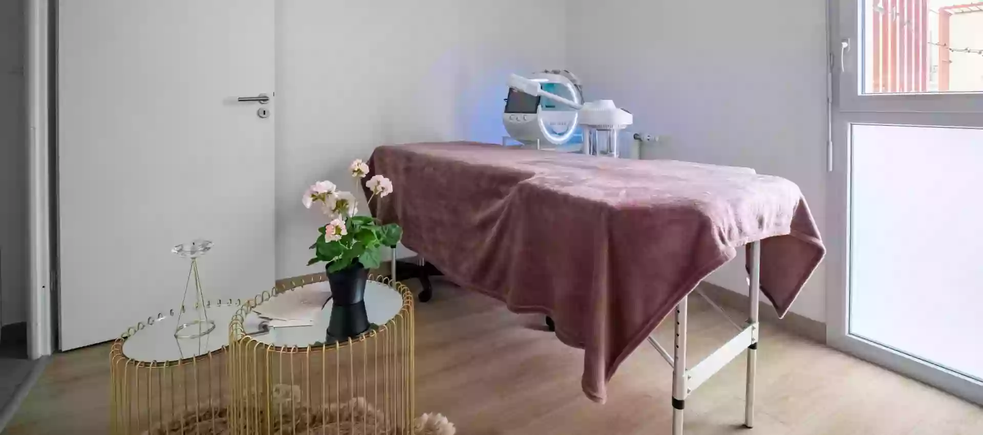 Mk Beauty Lift Mk Beauty Lift