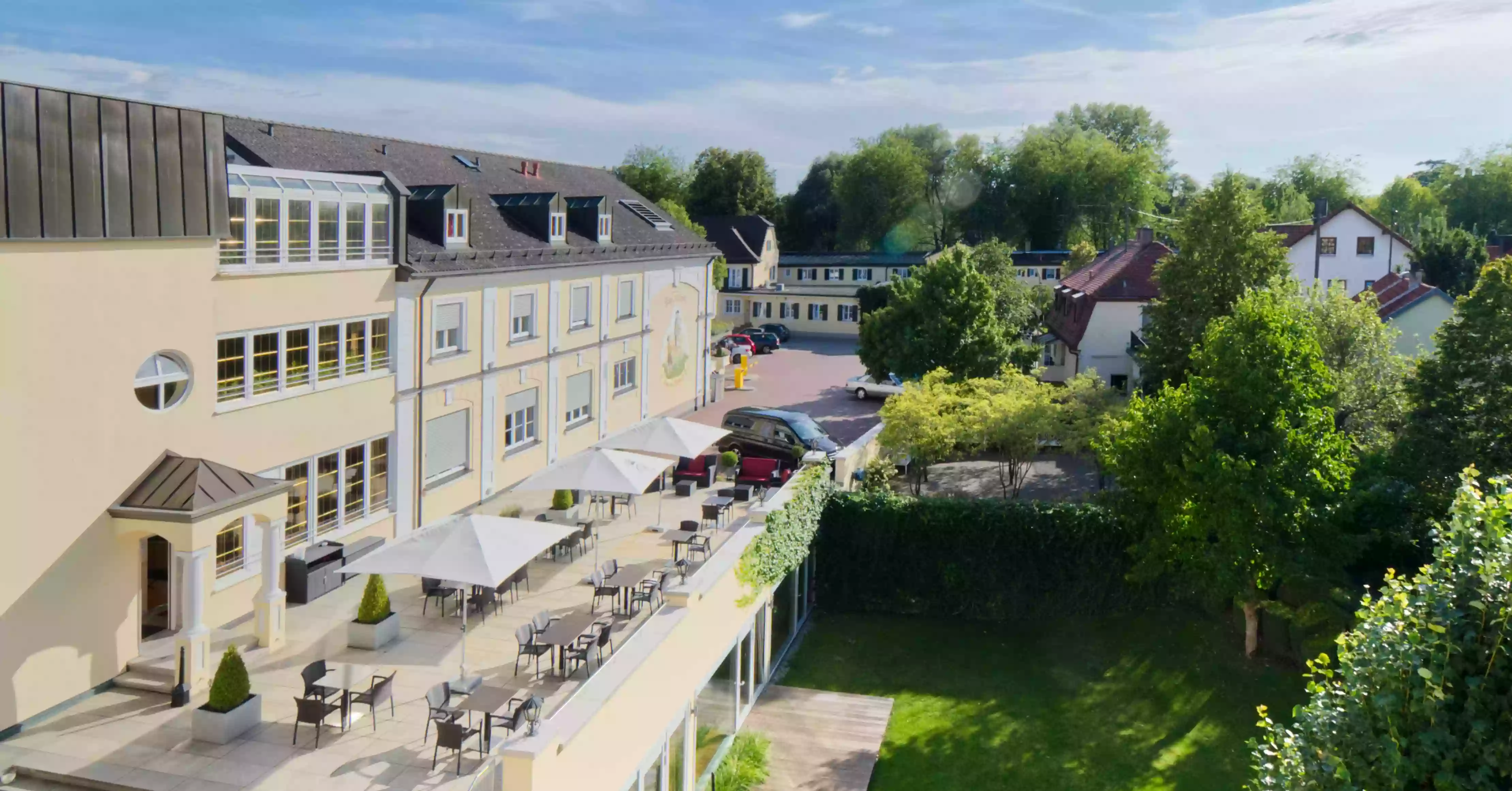 Hotel am Schlosspark Zum Kurfürst GmbH Hotel am Schlosspark Zum Kurfürst GmbH