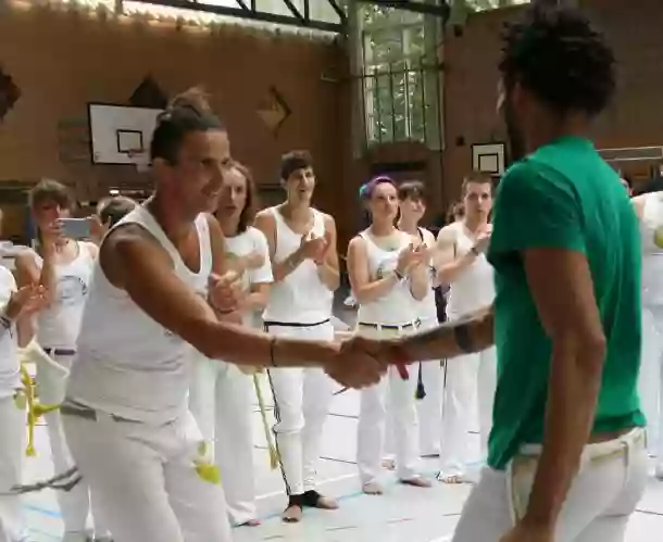 Capoeira Regional - Professor Pardal - Munique Central Capoeira Regional - Professor Pardal - Munique Central