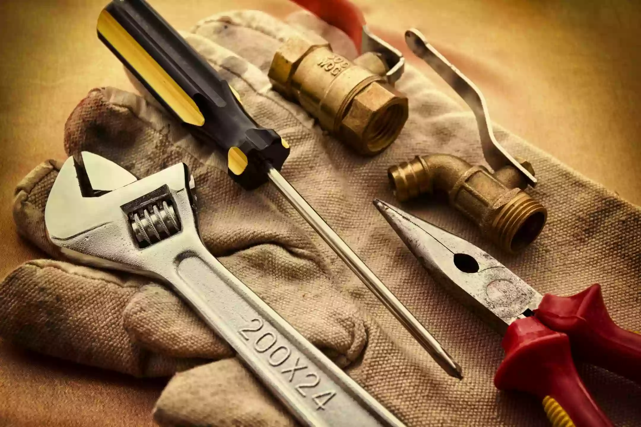 Auburn Home Maintenance LLC Auburn Home Maintenance LLC