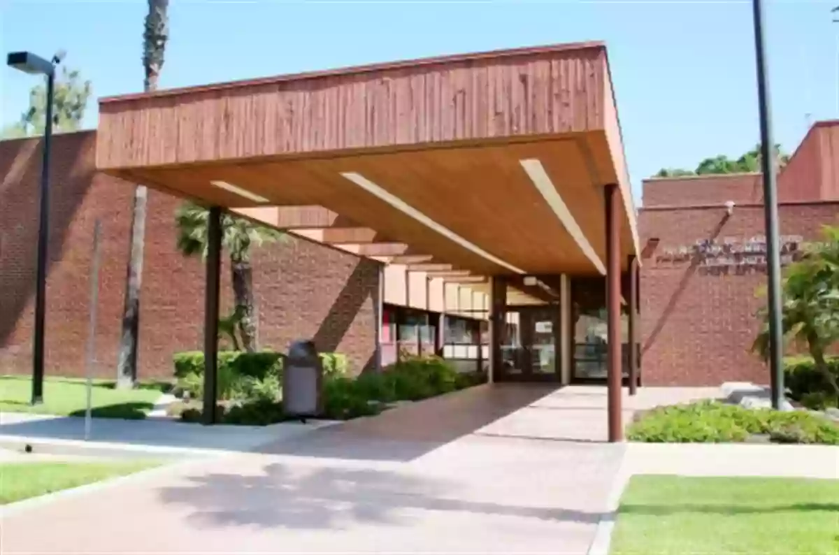 Palms Park and Community Center Palms Park and Community Center