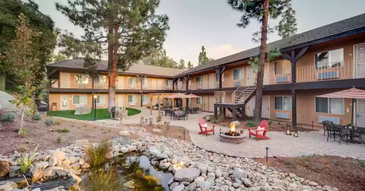 Ayres Lodge Alpine Ayres Lodge Alpine