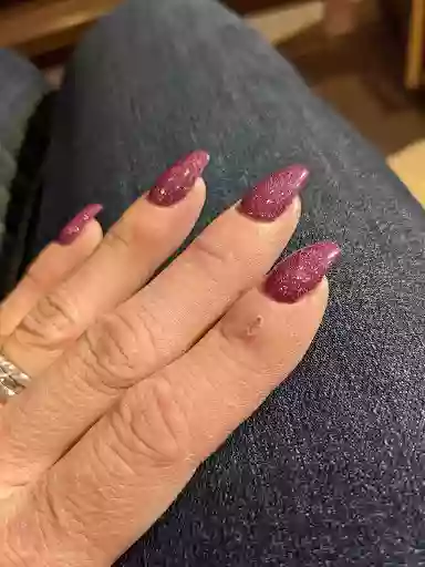 HD Nails