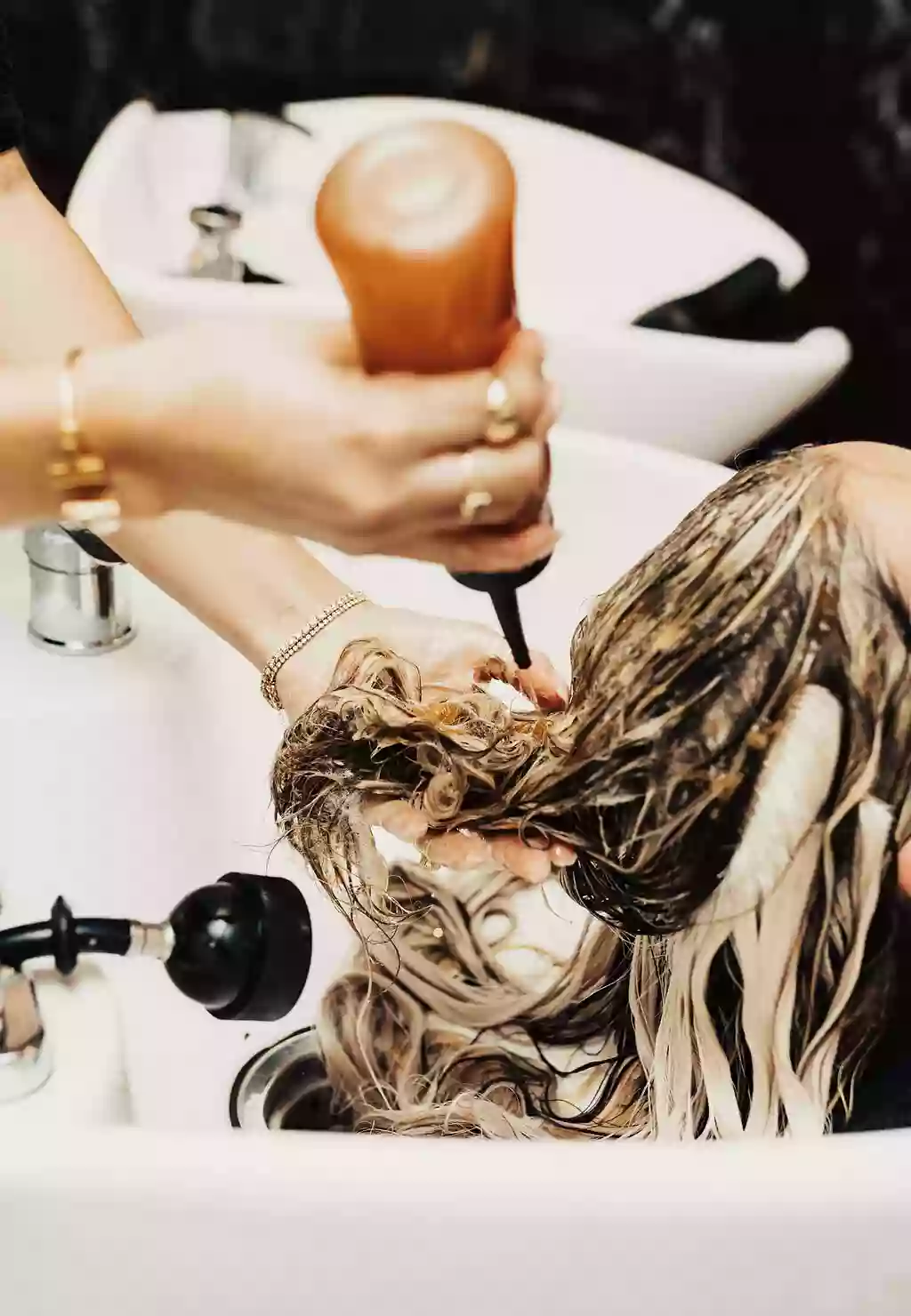 Ash & Gold Salon Ash & Gold Salon