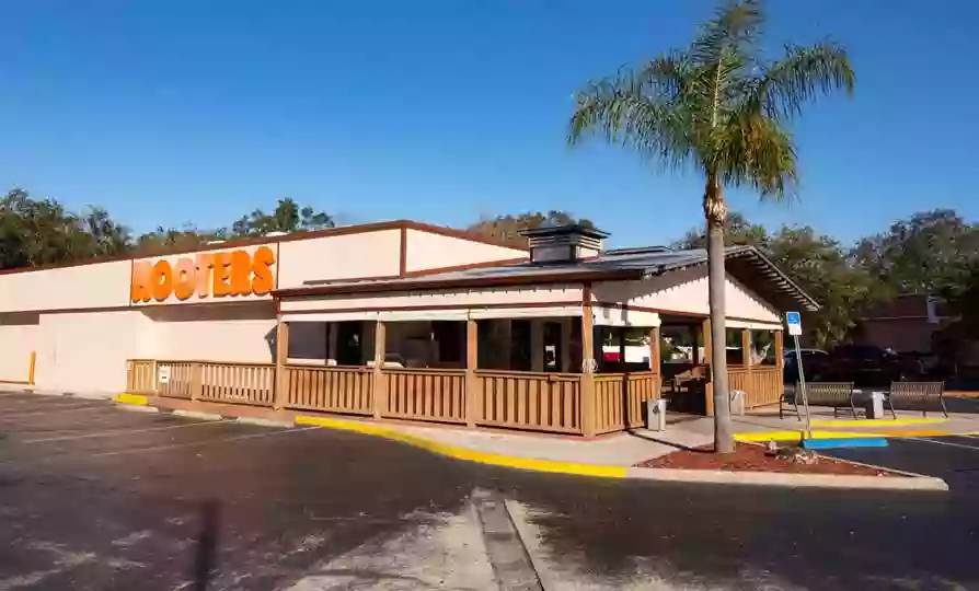 Hooters Hooters