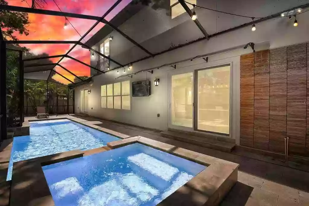 Private Pool Private Pool