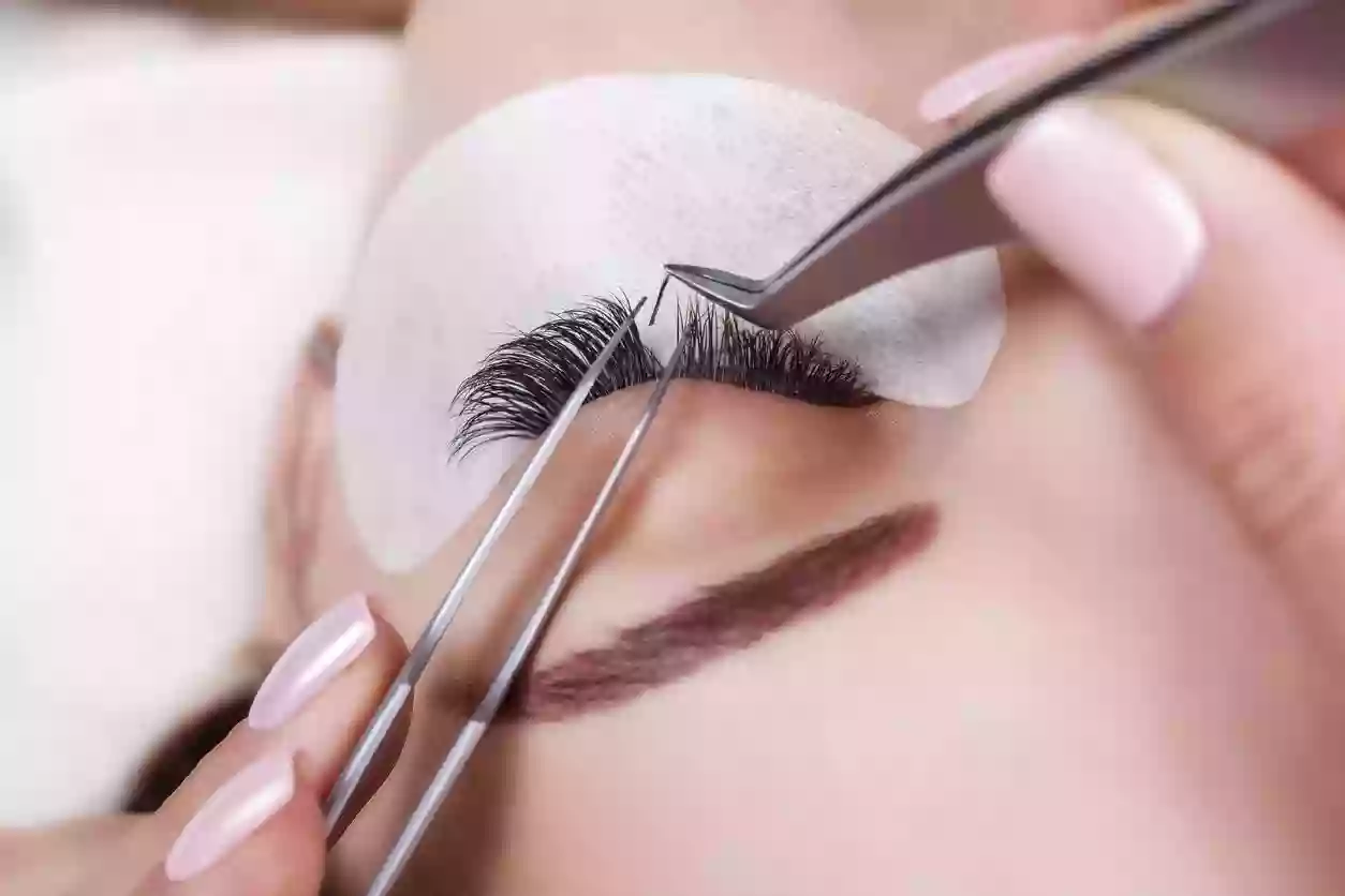 Magic Lashes Magic Lashes