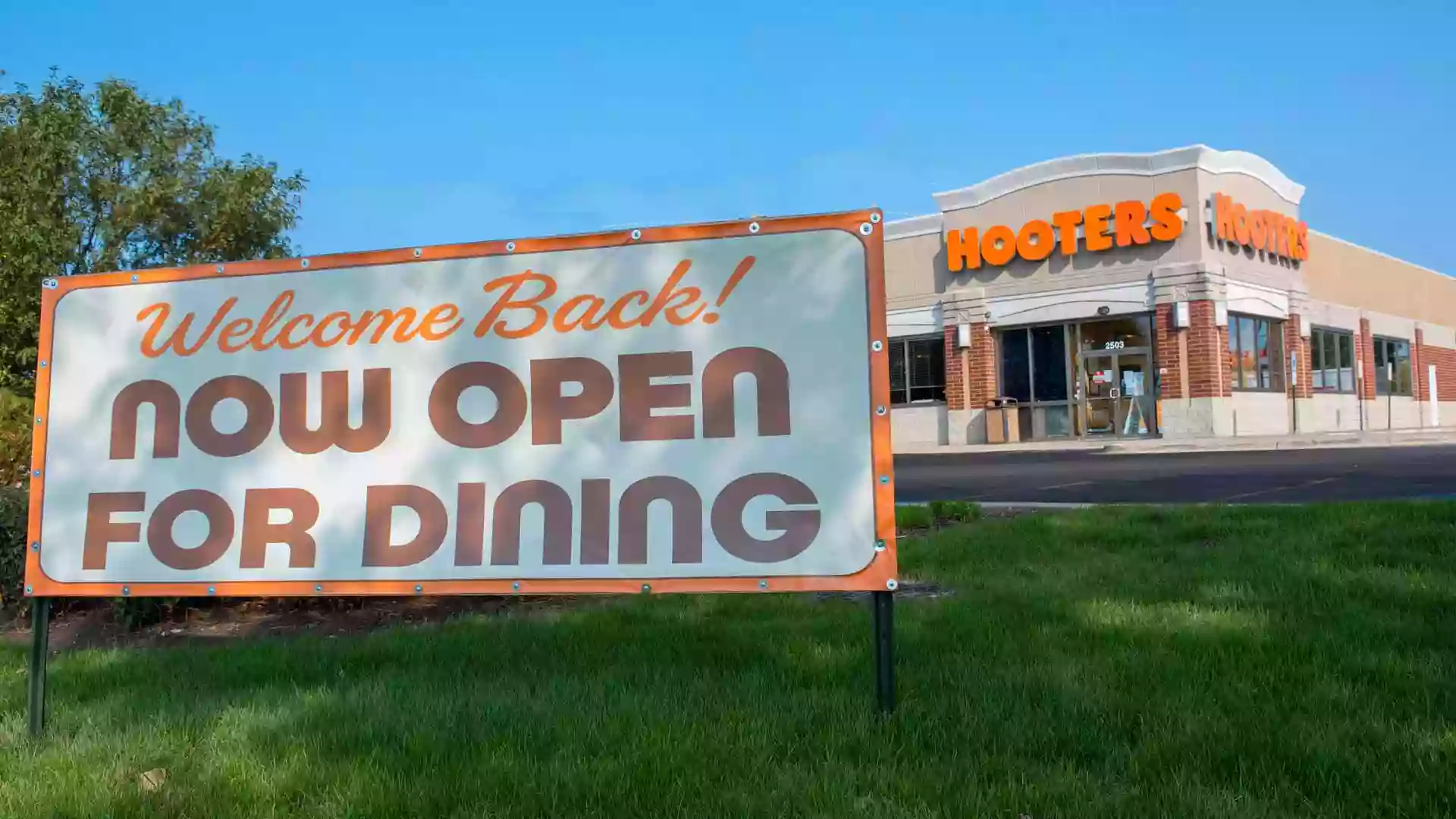 Hooters Hooters