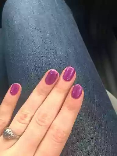 T Nails T Nails