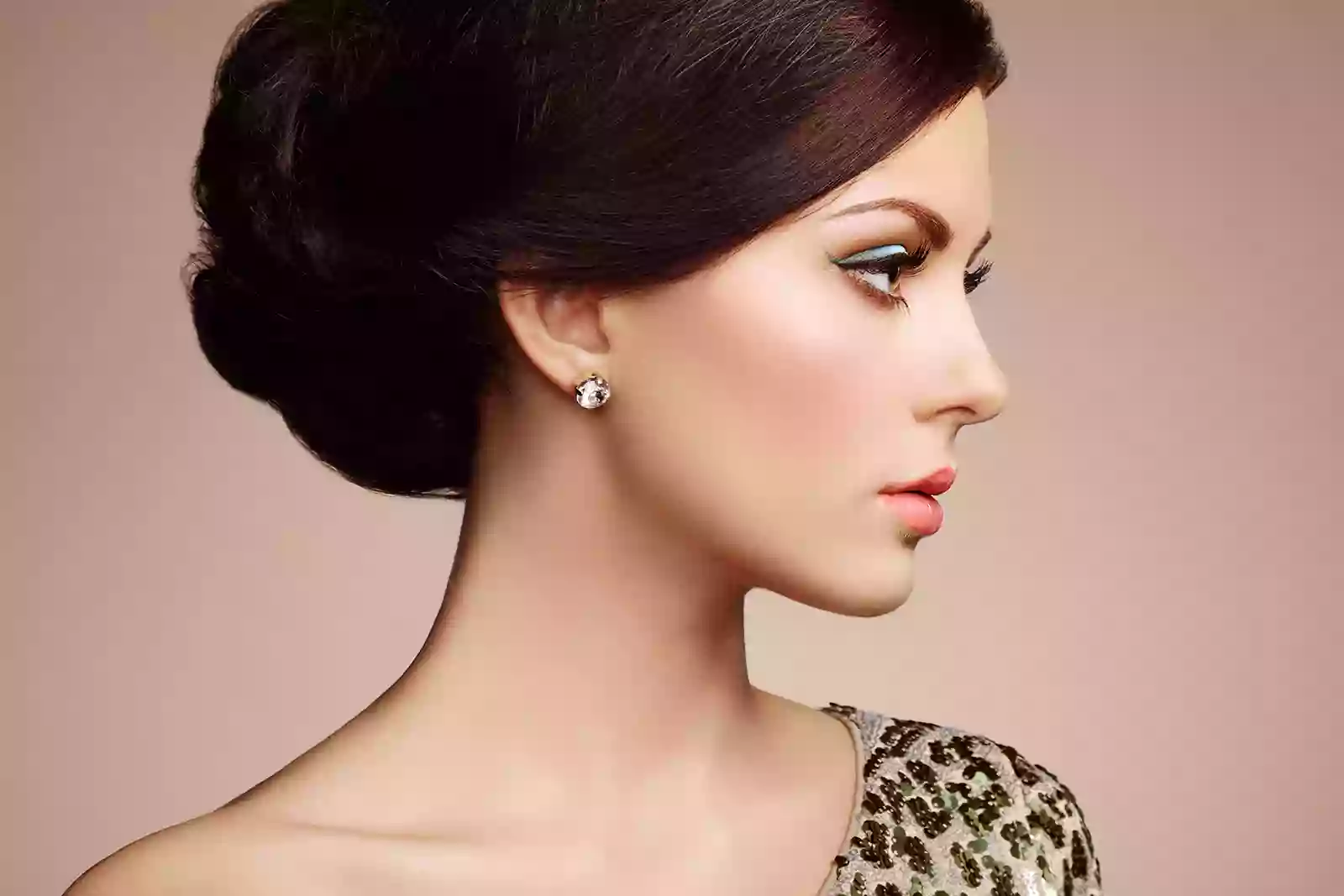 Jelz Straight Salon