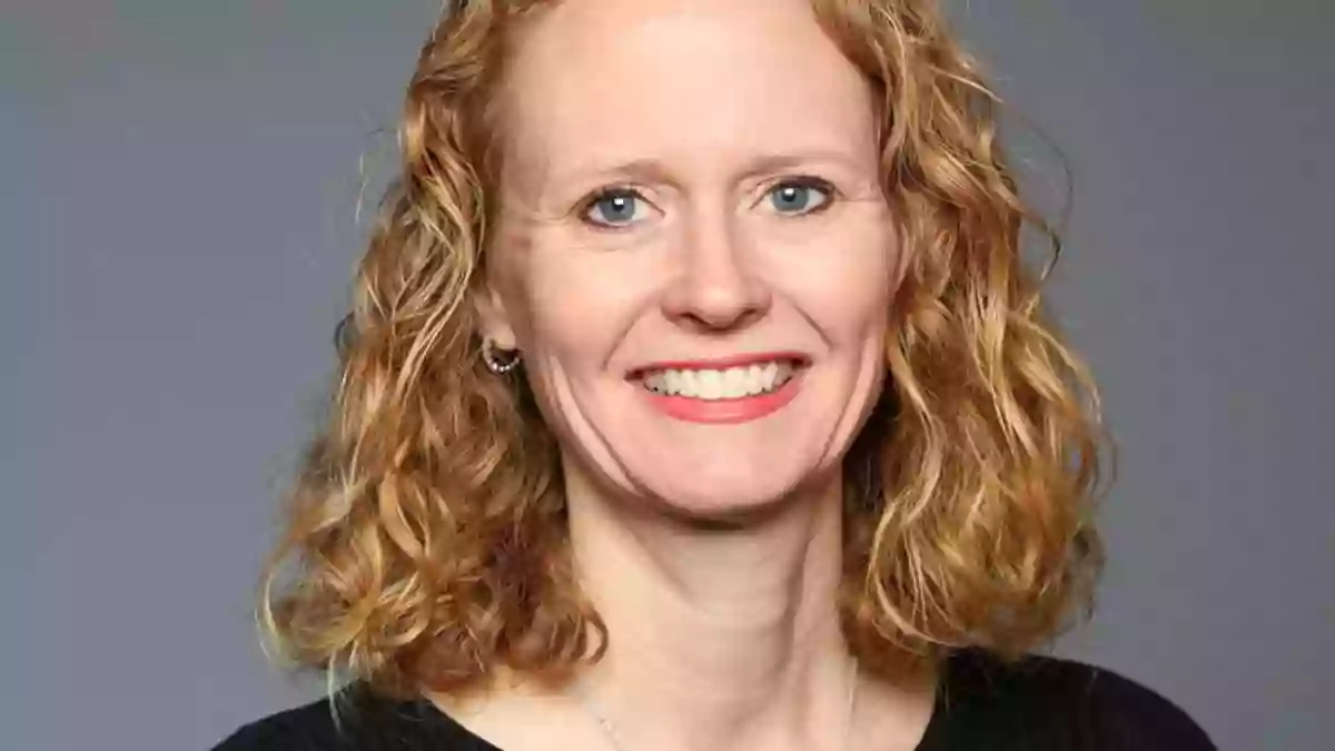 Jennifer Blount, MD Jennifer Blount, MD