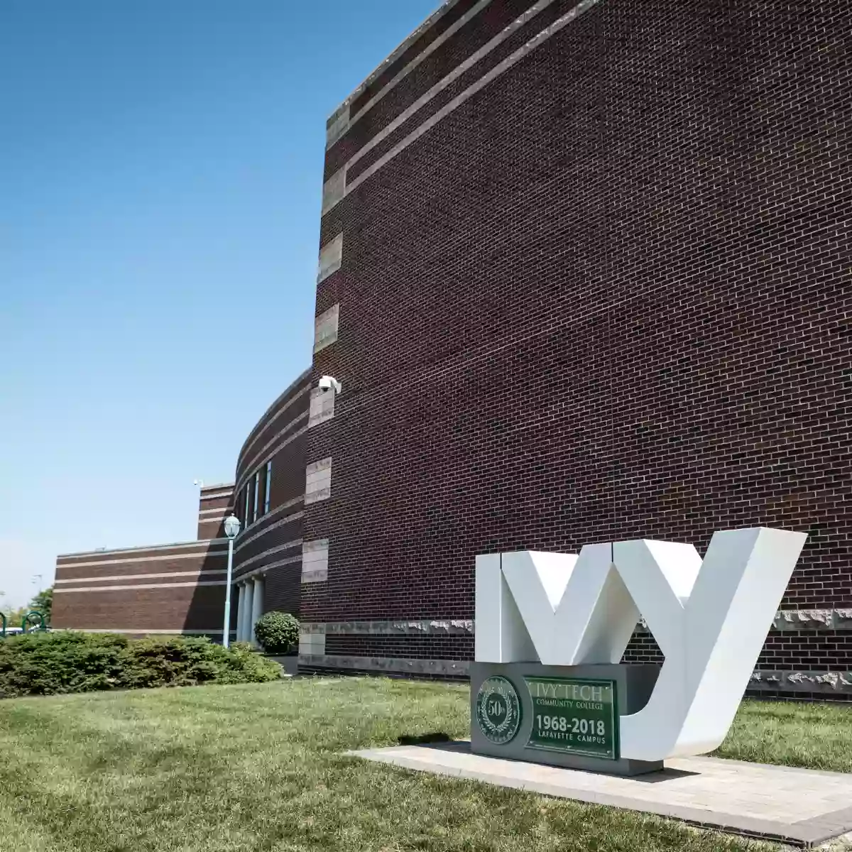 Ivy Tech Community College - Craig Porter Energy Center Ivy Tech Community College - Craig Porter Energy Center