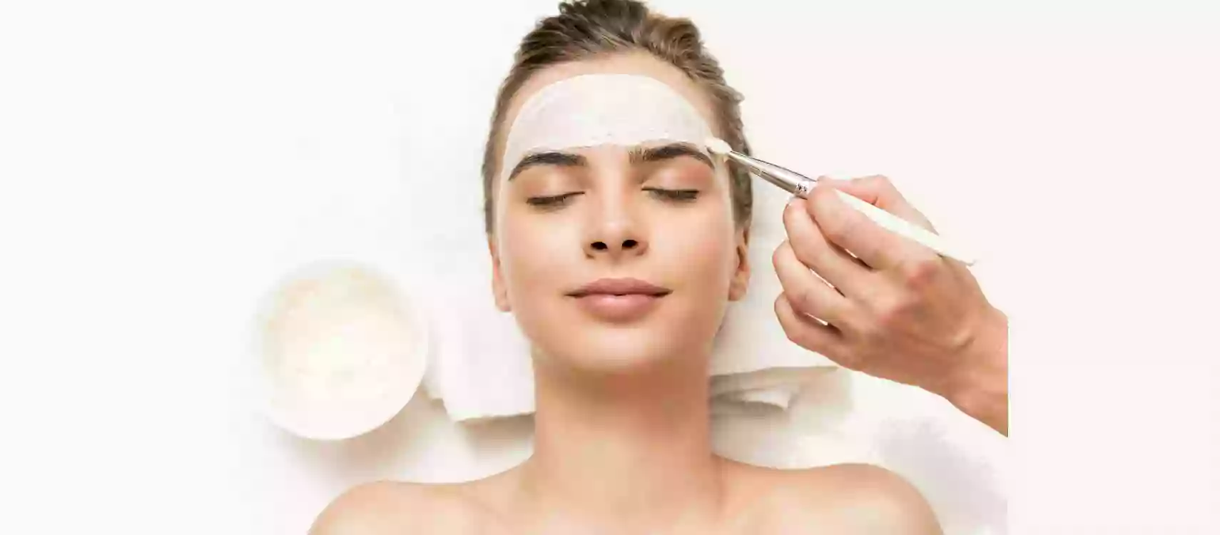 Beauty Frizz - Facials / Anti-aging treatments / HydraFacials Beauty Frizz - Facials / Anti-aging treatments / HydraFacials