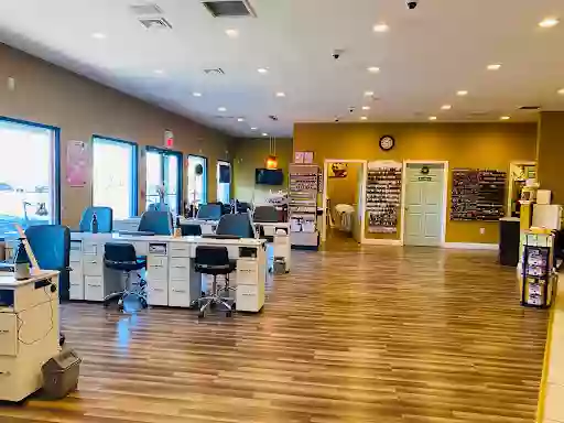 Luxury Nails & Spa Luxury Nails & Spa