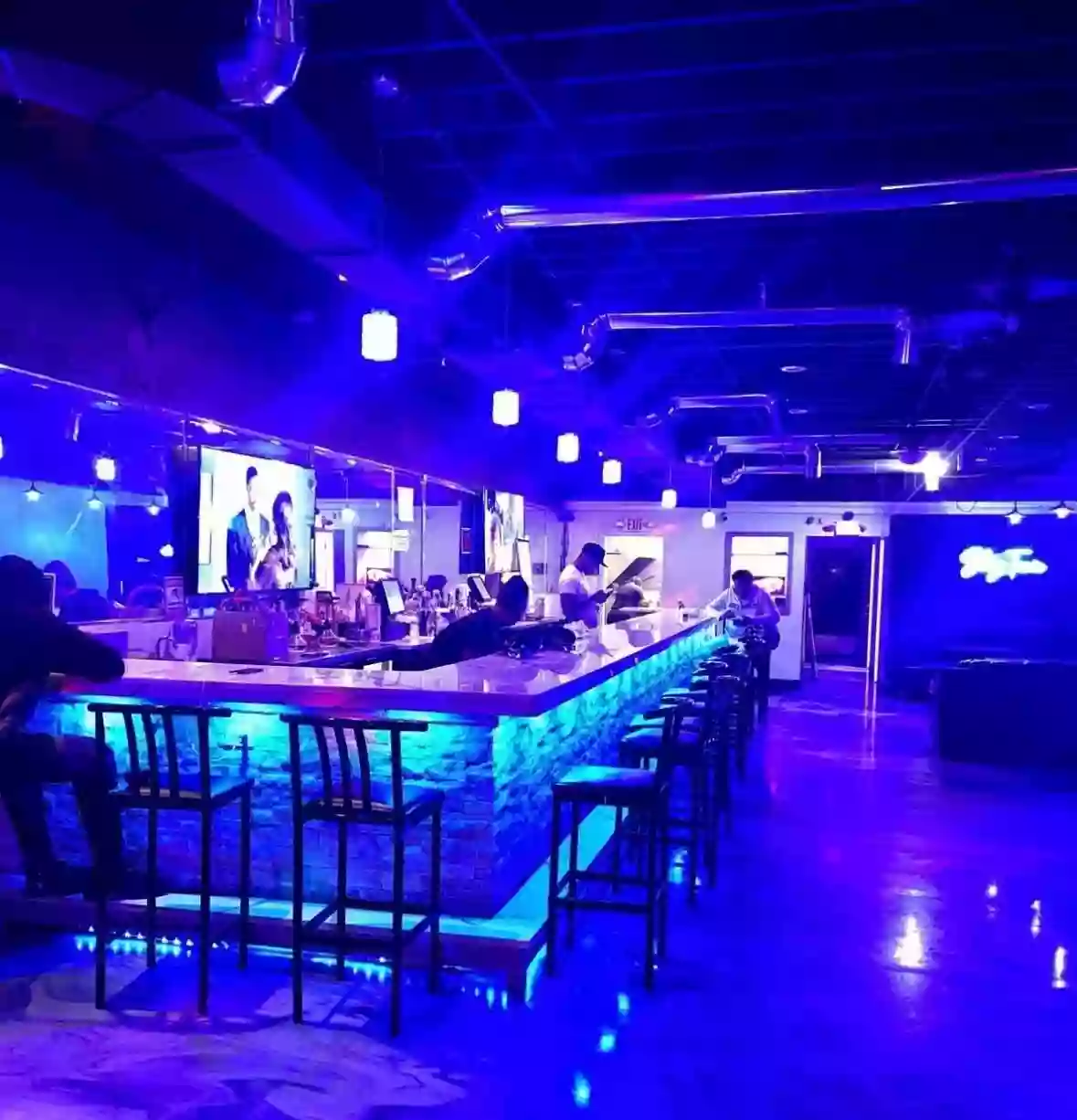 Club Toxic Club Toxic