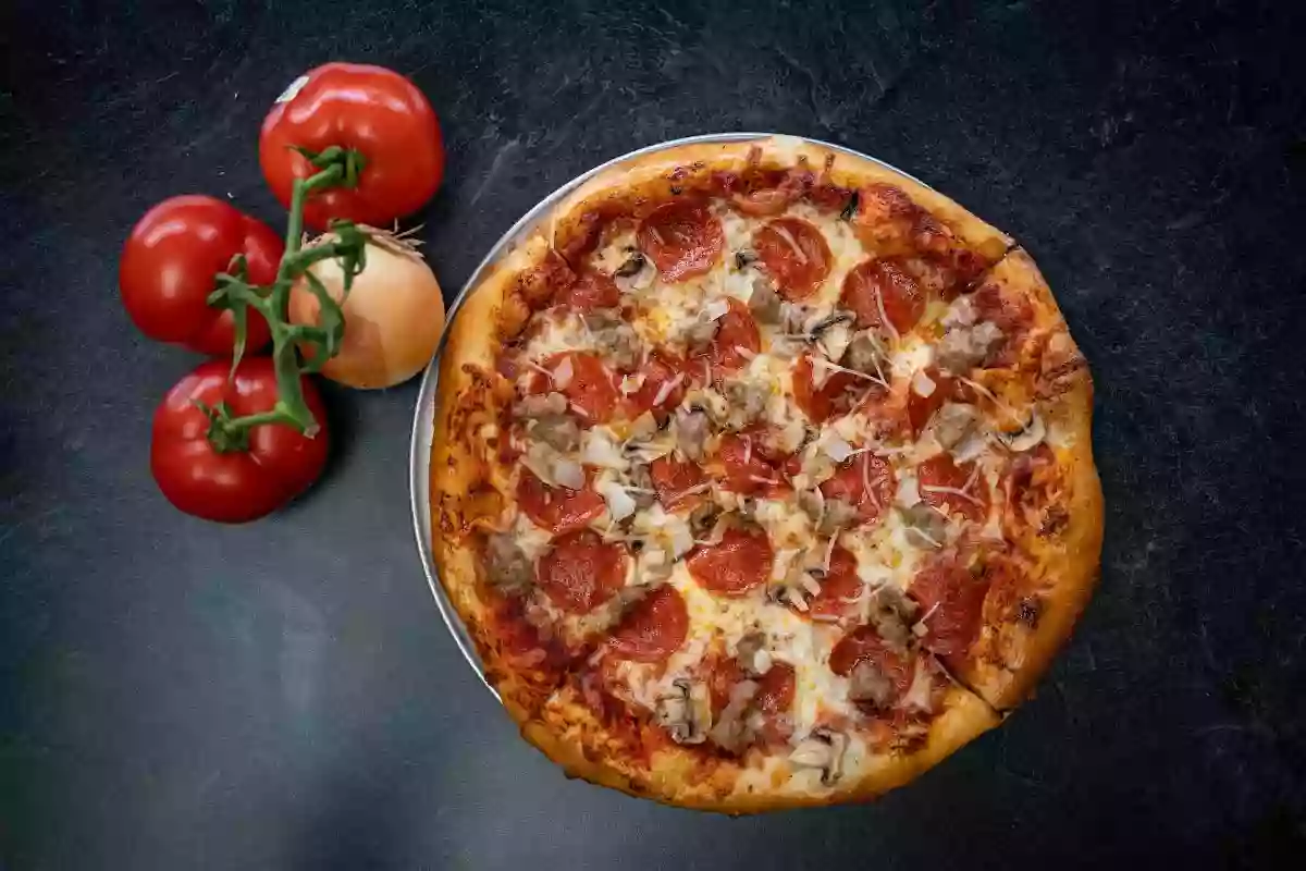 Tommie's Pizza Tommie's Pizza