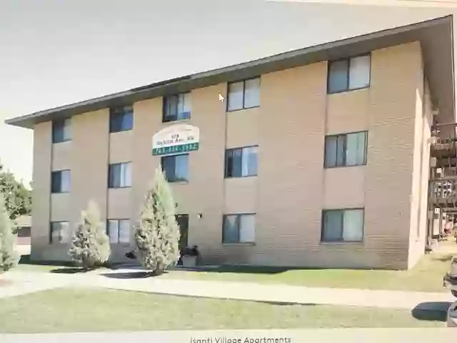 Isanti Villa Apartments
