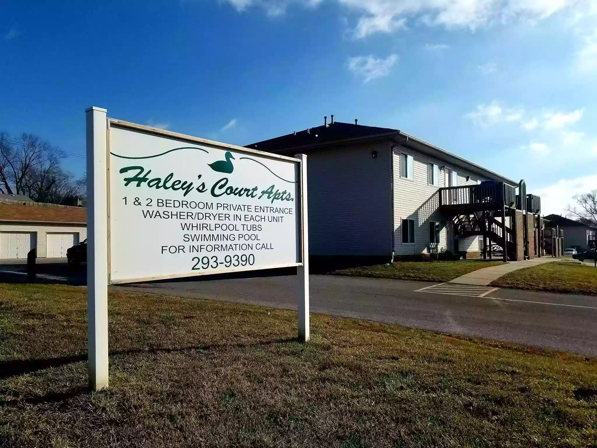 Haley's Court Apartments
