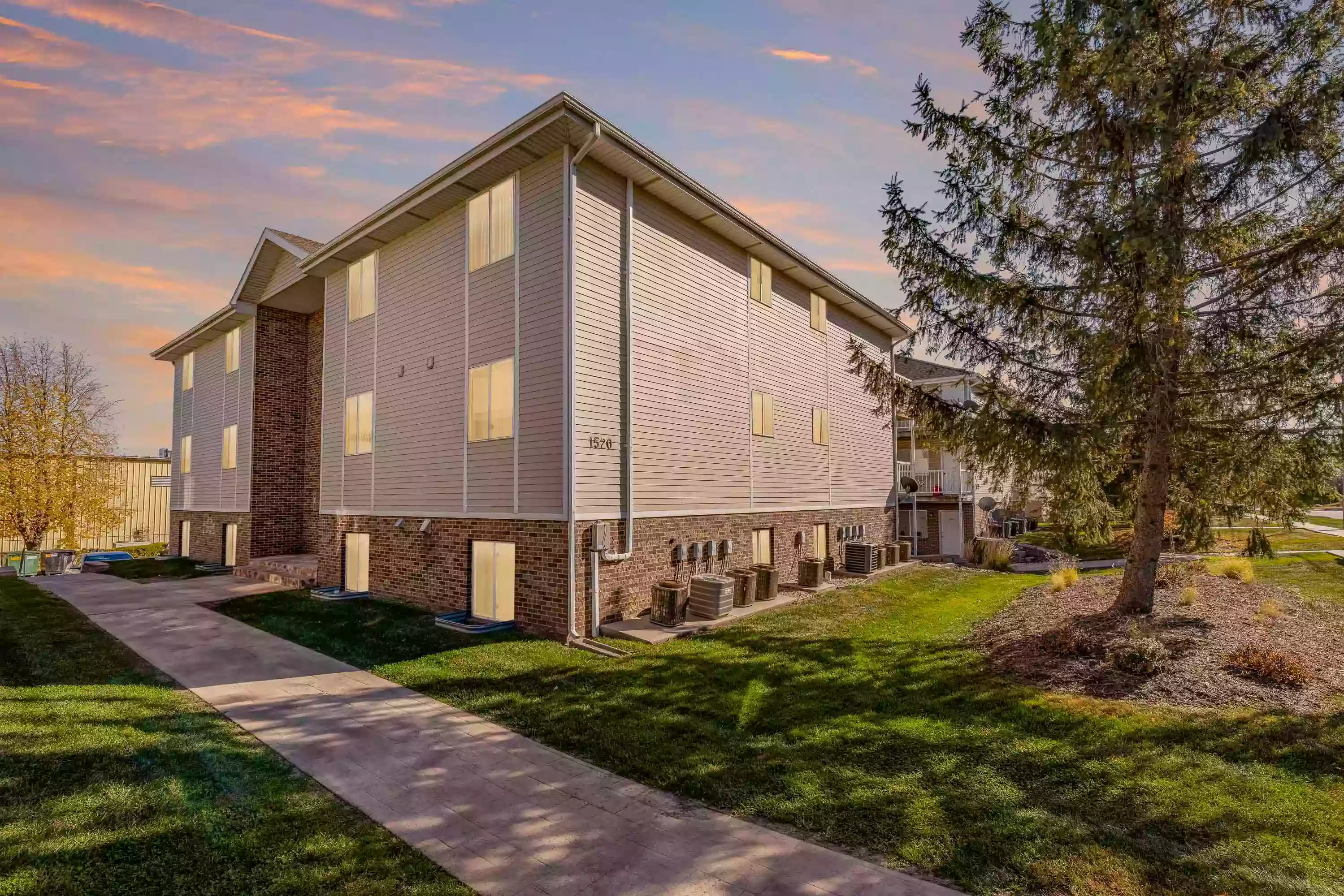 Village Square Apartments Village Square Apartments