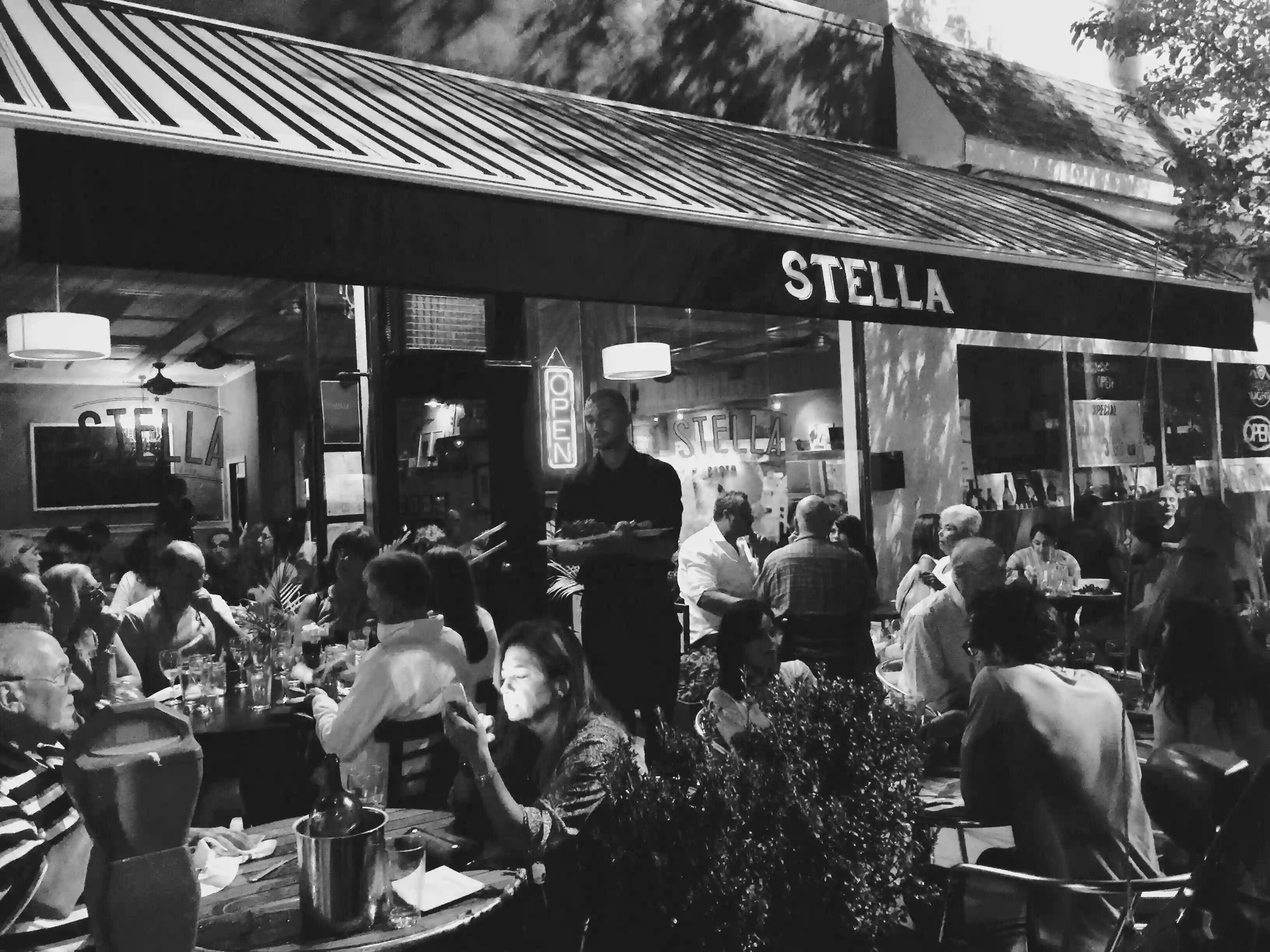 Stella Stella