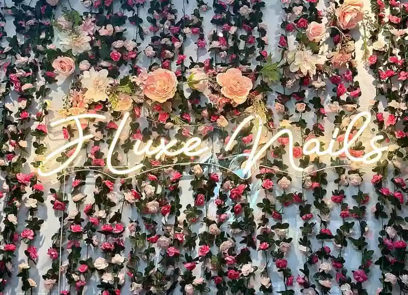 JLuxe Nails