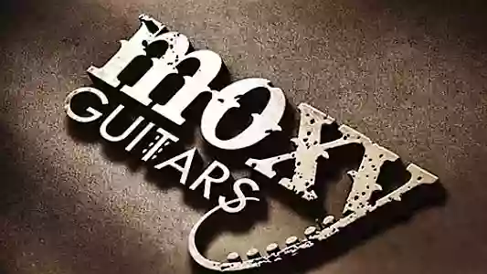 Moxy Guitars Moxy Guitars