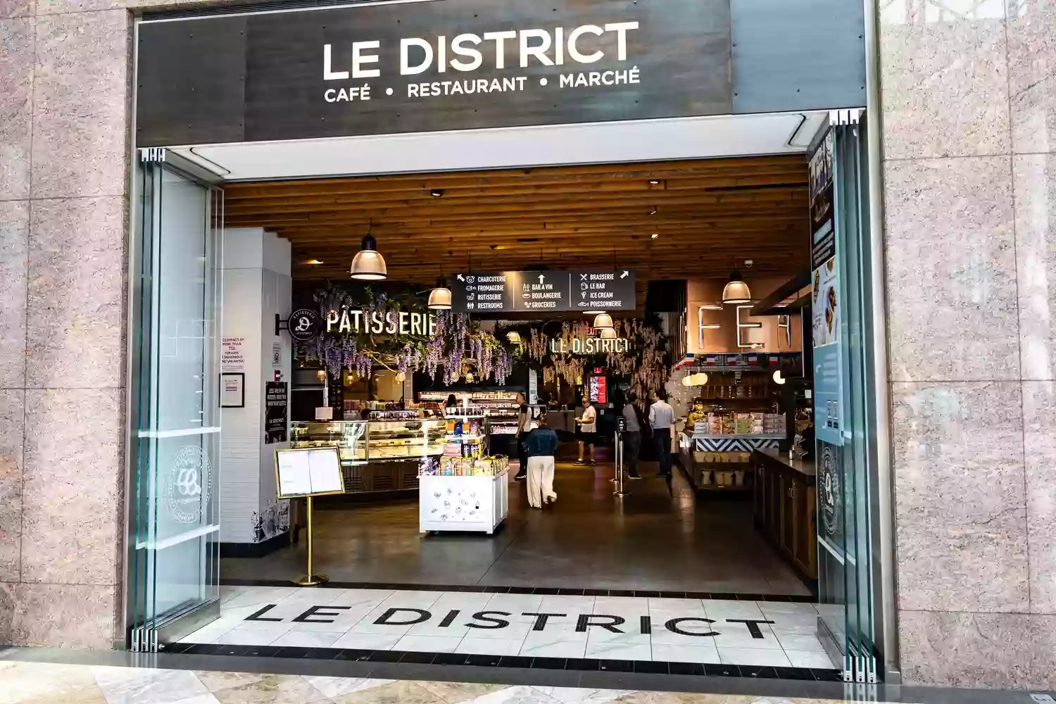 Le District Le District