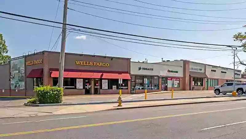 Eastchester Plaza Eastchester Plaza