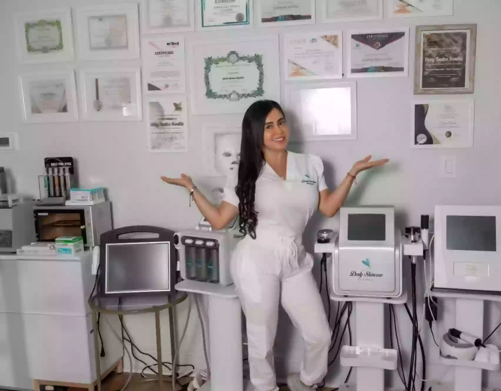 DerlySkincare DerlySkincare