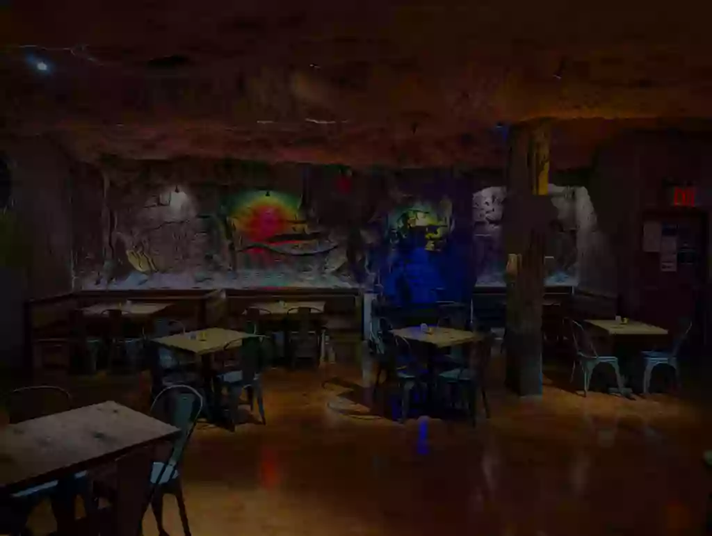 La Caverna La Caverna